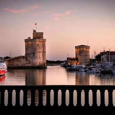 Un Hotel En Ville La Rochelle  Eksteriør billede
