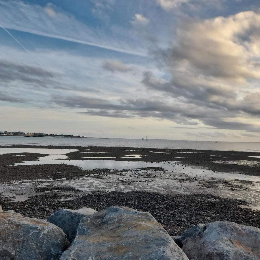 Un Hotel En Ville La Rochelle  Eksteriør billede